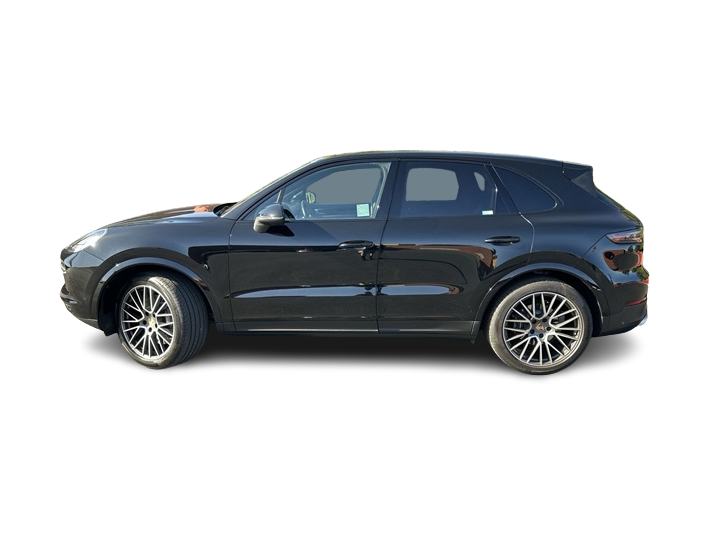 2023 Porsche Cayenne Base 3