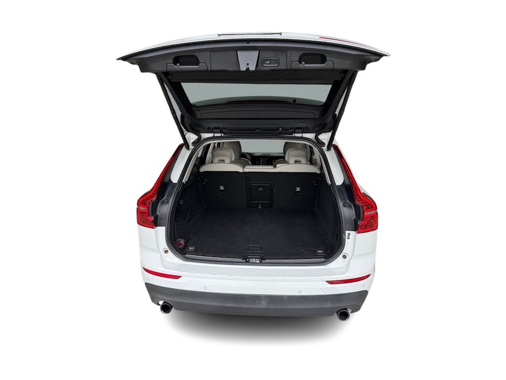 Thumbnail: 2020 Volvo XC60 - 14
