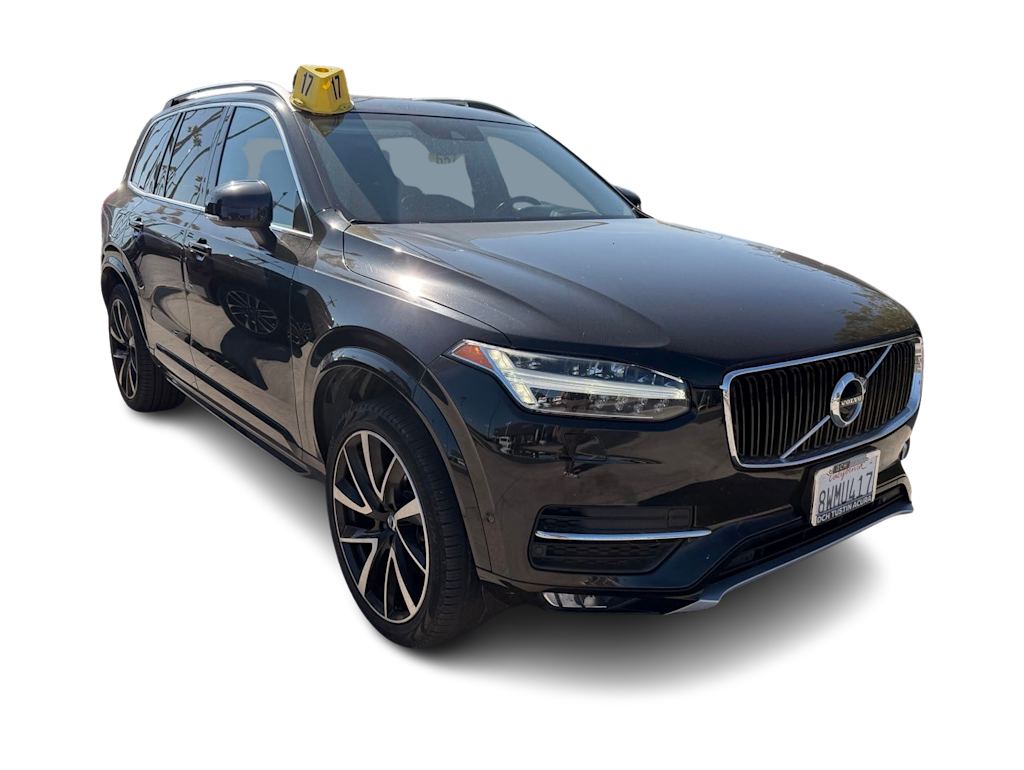 Thumbnail: 2018 Volvo XC90 - 17