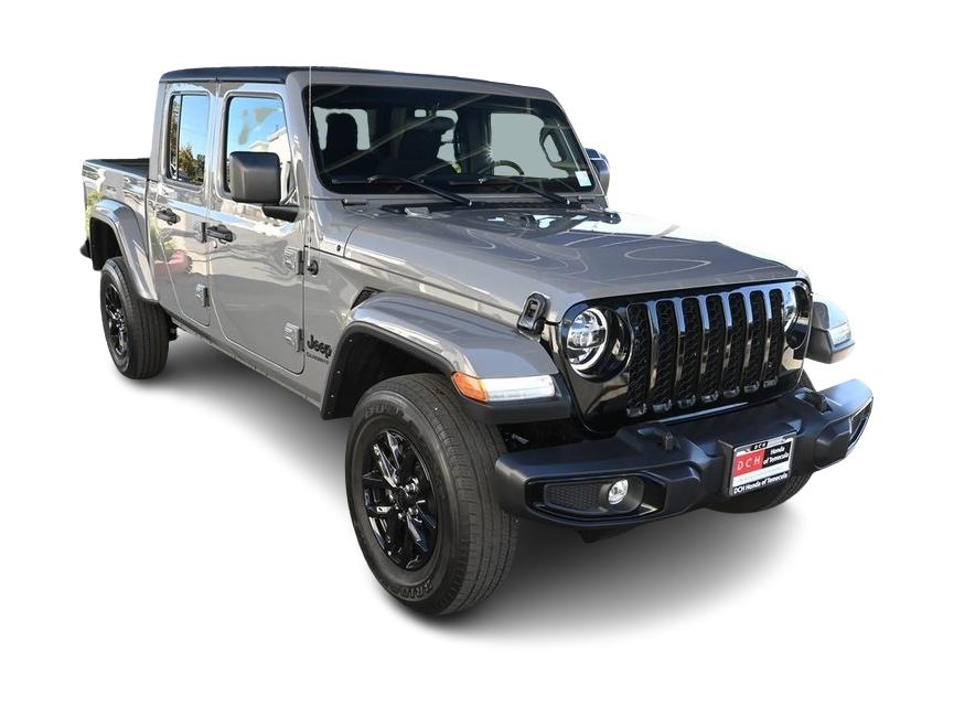 Thumbnail: 2022 Jeep Gladiator - 17