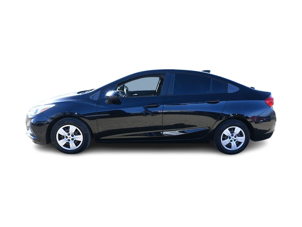 Thumbnail: 2017 Chevrolet Cruze - 2