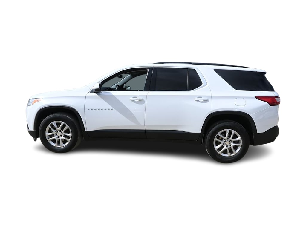 Thumbnail: 2021 Chevrolet Traverse - 2
