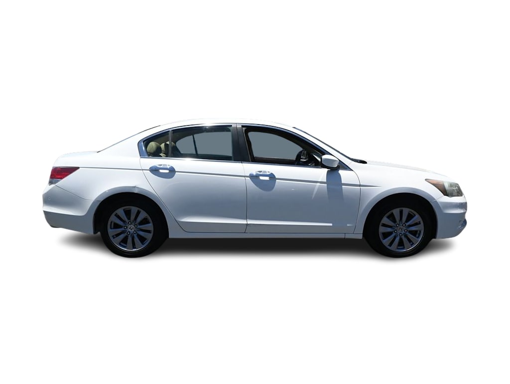 Thumbnail: 2011 Honda Accord - 18