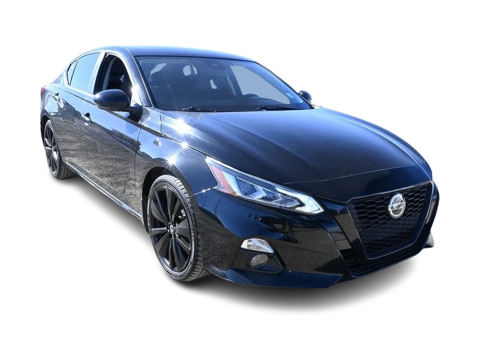 Thumbnail: 2022 Nissan Altima - 16