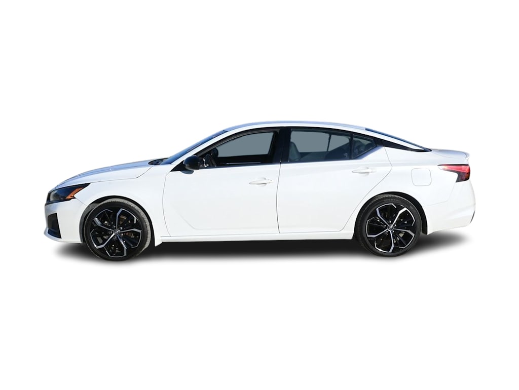 Thumbnail: 2023 Nissan Altima - 2