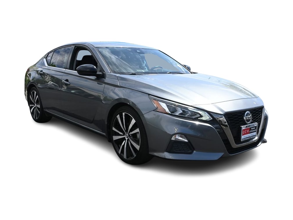 Thumbnail: 2020 Nissan Altima - 17