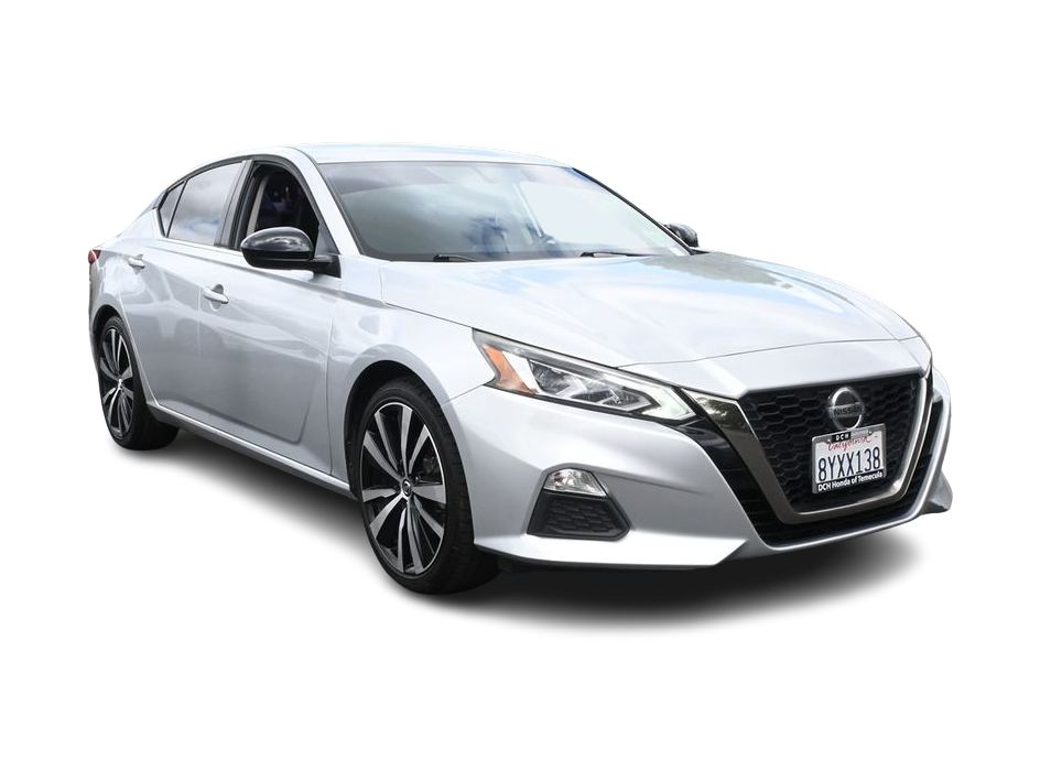 Thumbnail: 2019 Nissan Altima - 17