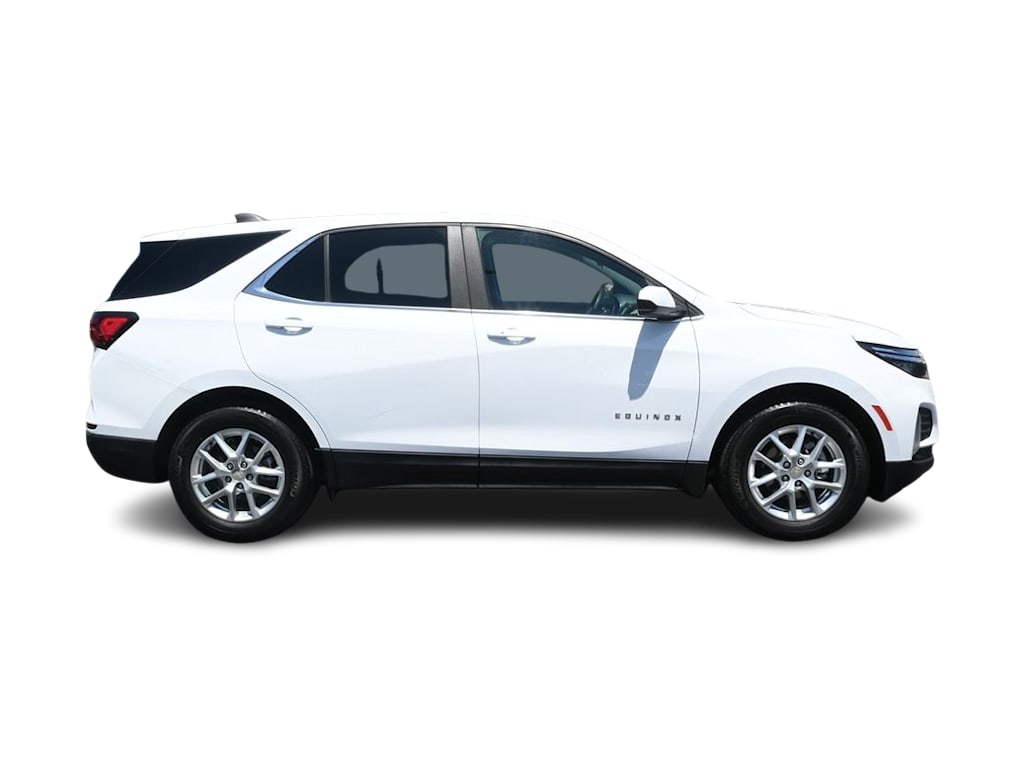 Thumbnail: 2023 Chevrolet Equinox - 18