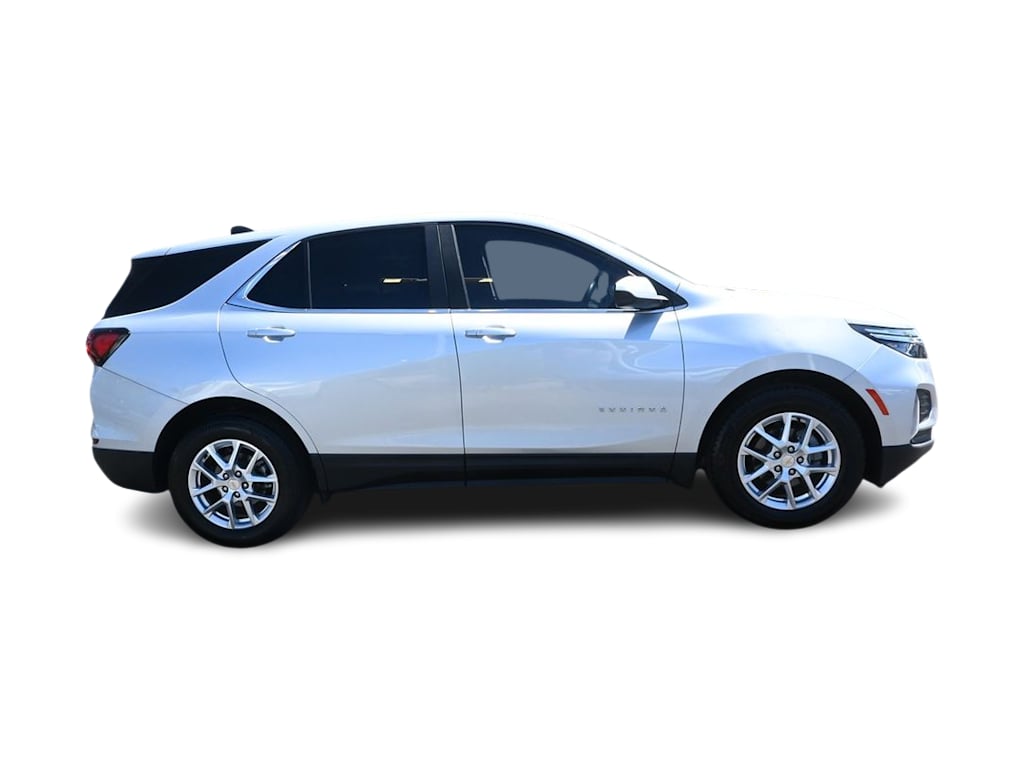 Thumbnail: 2022 Chevrolet Equinox - 18