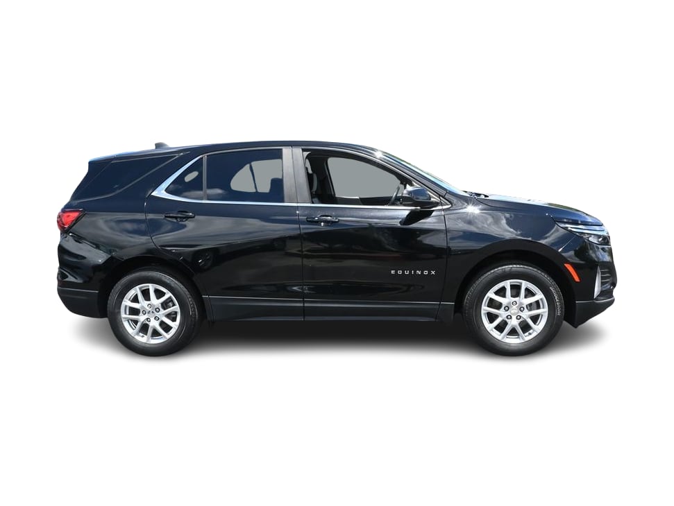 Thumbnail: 2023 Chevrolet Equinox - 18