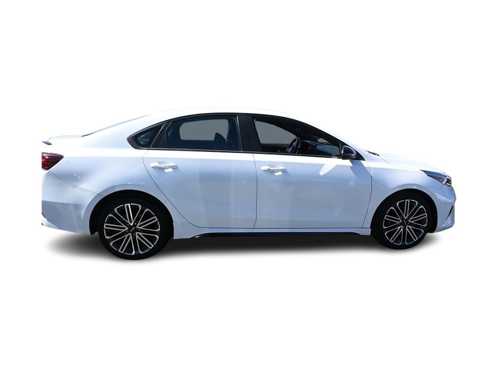 Thumbnail: 2023 Kia Forte - 18