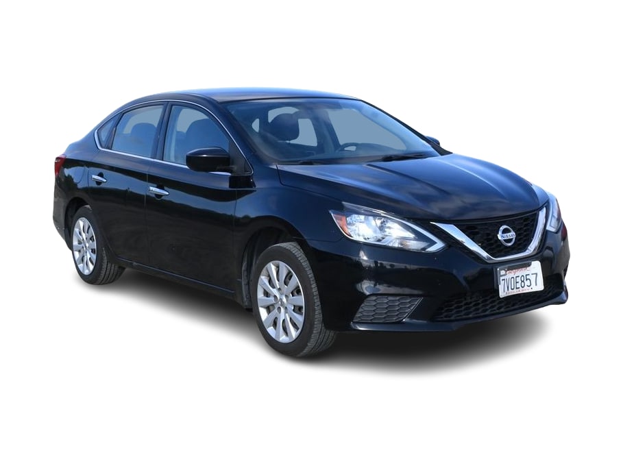 Thumbnail: 2016 Nissan Sentra - 8