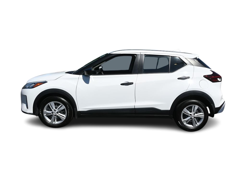 Thumbnail: 2024 Nissan Kicks - 3