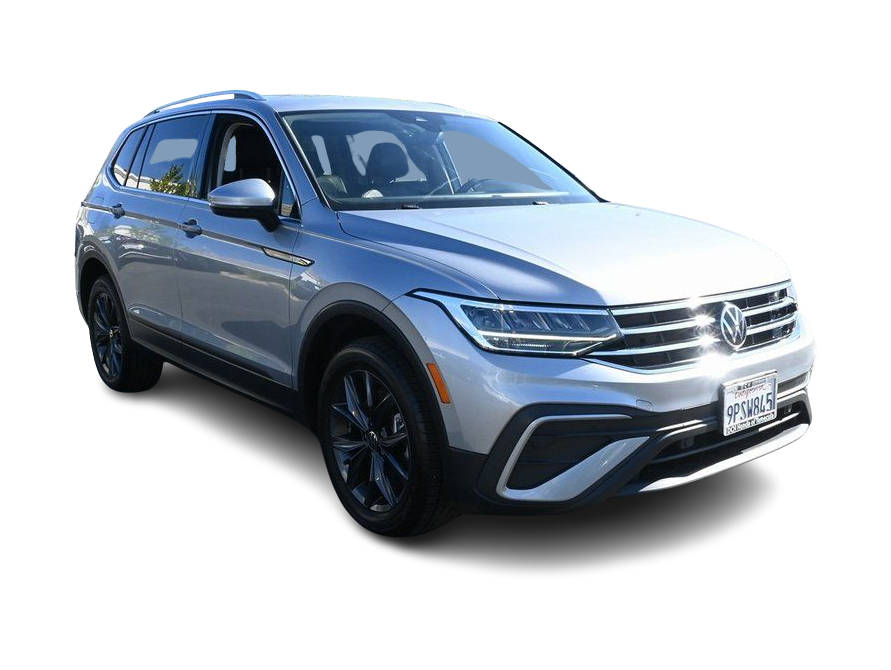 Thumbnail: 2023 Volkswagen Tiguan - 17