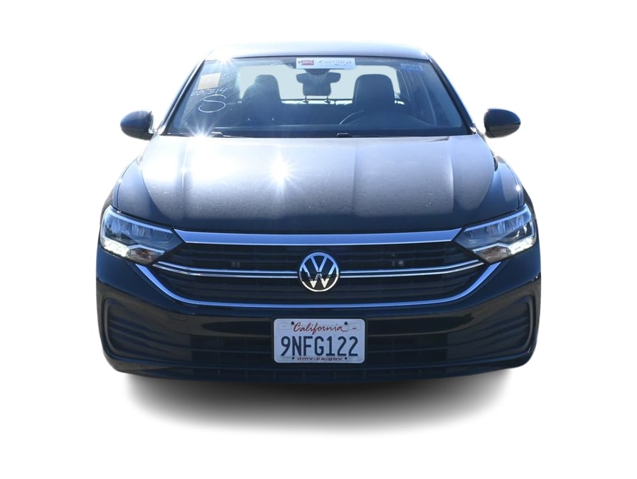 Thumbnail: 2024 Volkswagen Jetta - 4