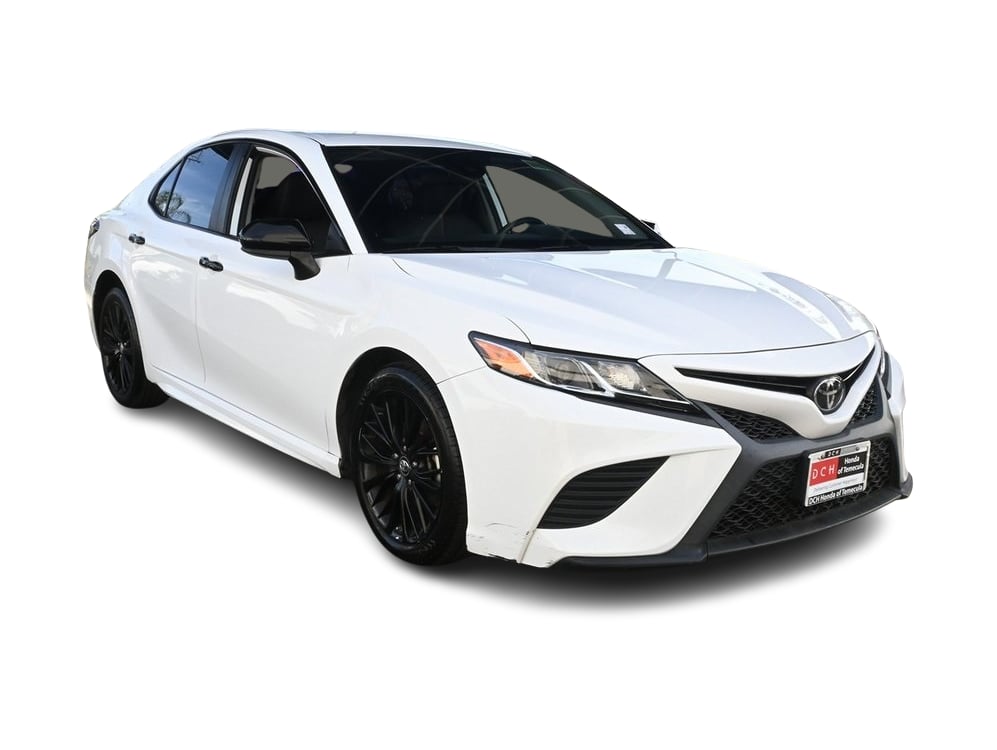 2019 Toyota Camry SE 17