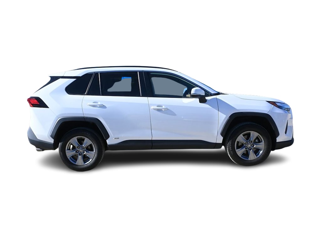 Thumbnail: 2022 Toyota RAV4 - 9