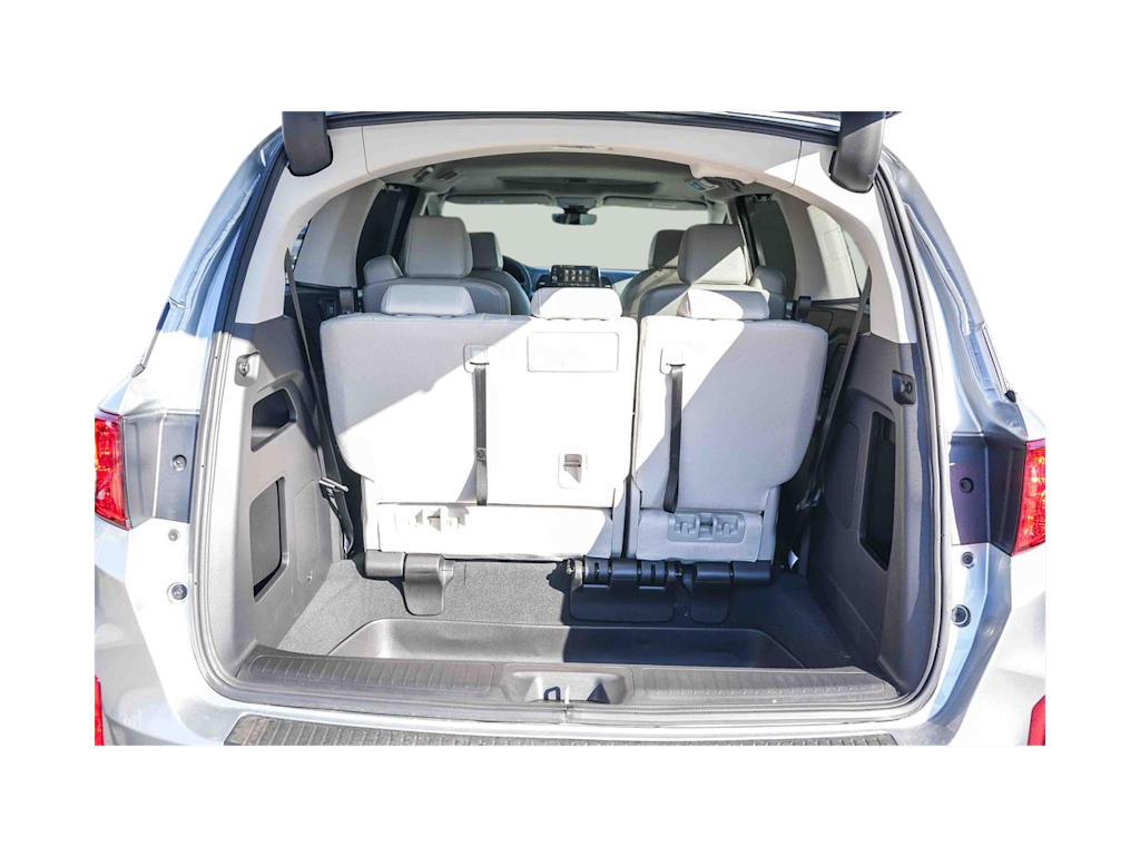 Thumbnail: 2026 Honda Odyssey - 15