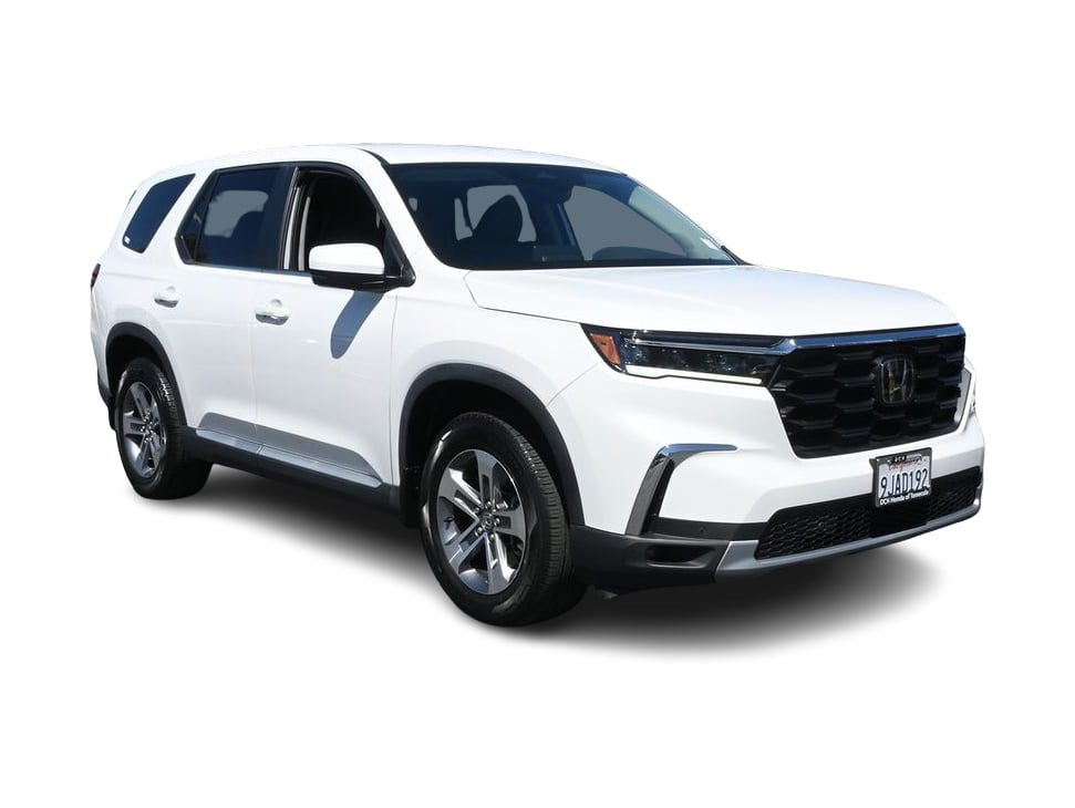 Thumbnail: 2023 Honda Pilot - 17