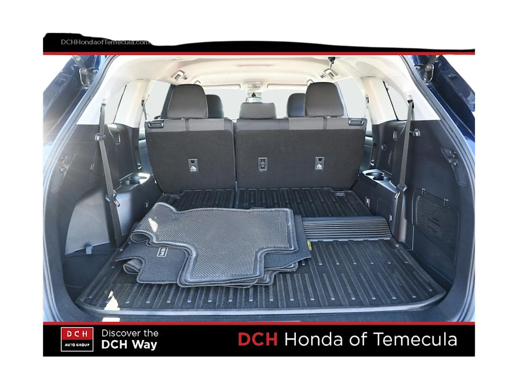 Thumbnail: 2021 Toyota Highlander - 15