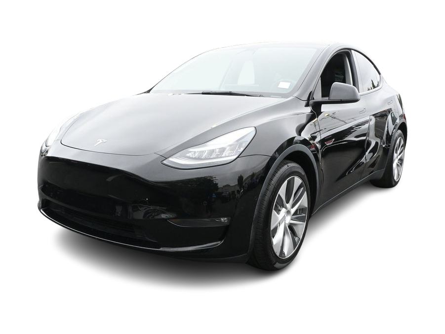 Used 2021 Tesla Model Y Long Range with VIN 5YJYGDEE8MF118735 for sale in West Allis, WI