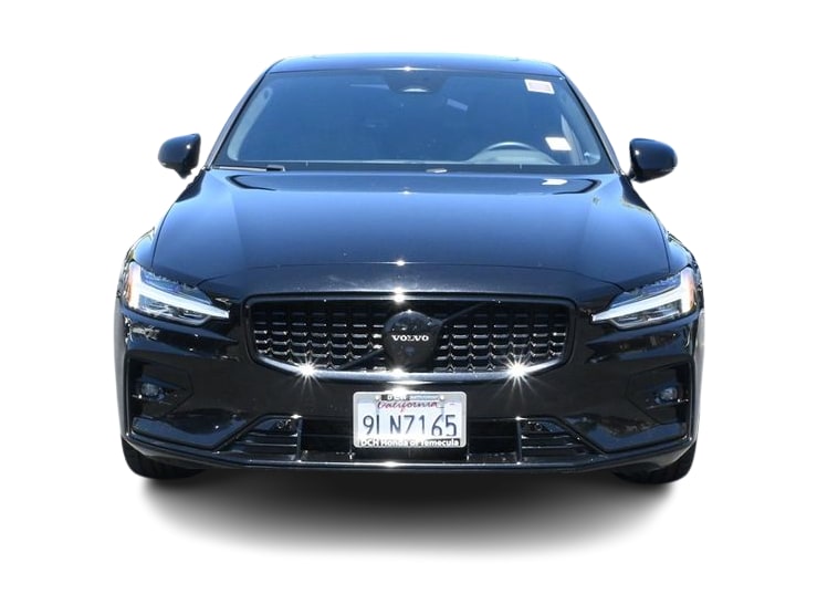 Thumbnail: 2024 Volvo S60 - 5