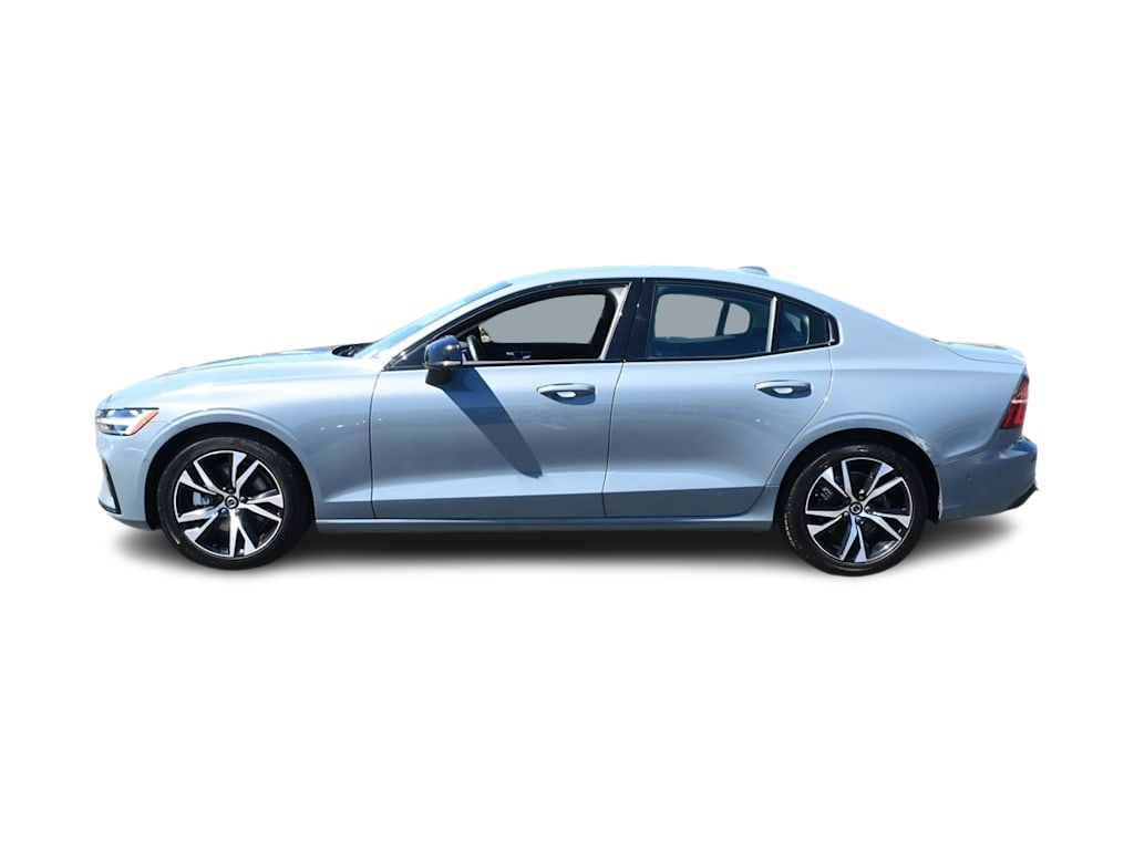 Thumbnail: 2024 Volvo S60 - 3