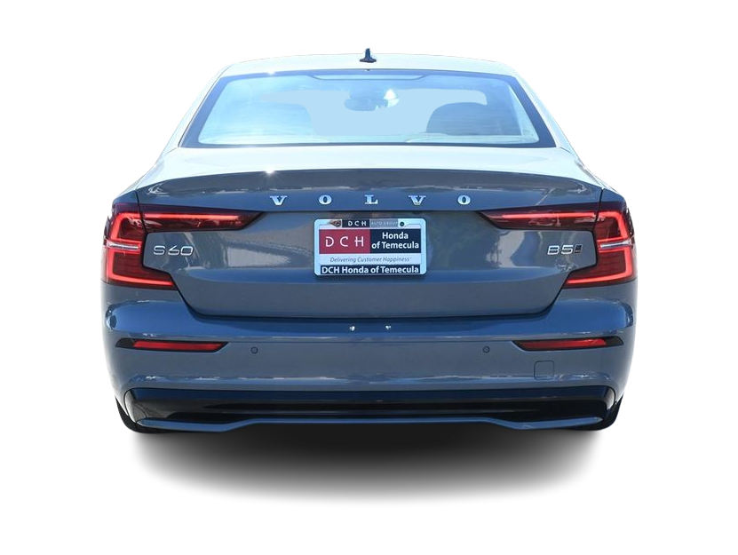Thumbnail: 2024 Volvo S60 - 4