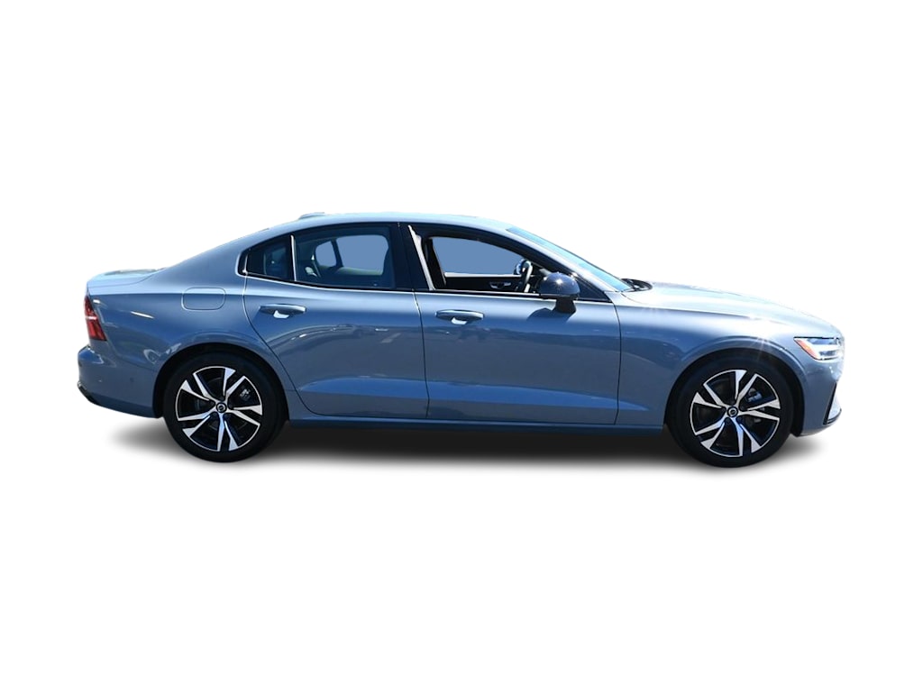 Thumbnail: 2024 Volvo S60 - 18