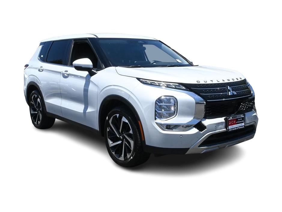 Thumbnail: 2024 Mitsubishi Outlander - 17