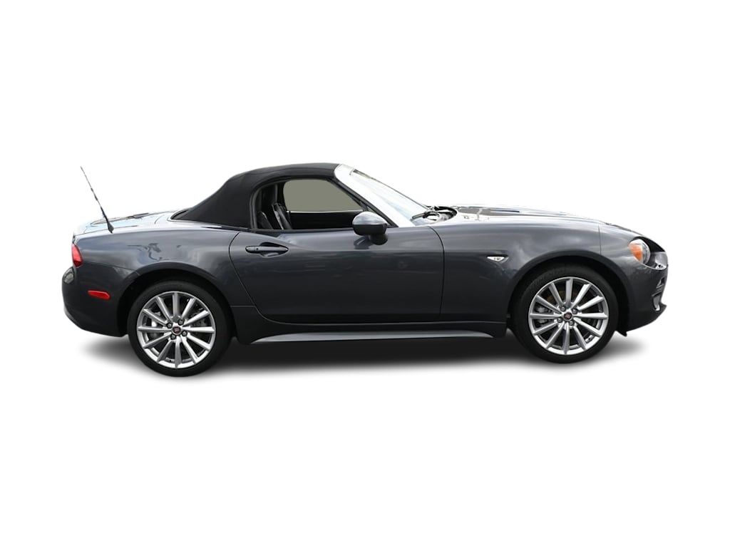 Thumbnail: 2019 Fiat 124 Spider - 18