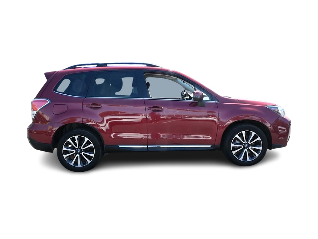 Thumbnail: 2017 Subaru Forester - 18