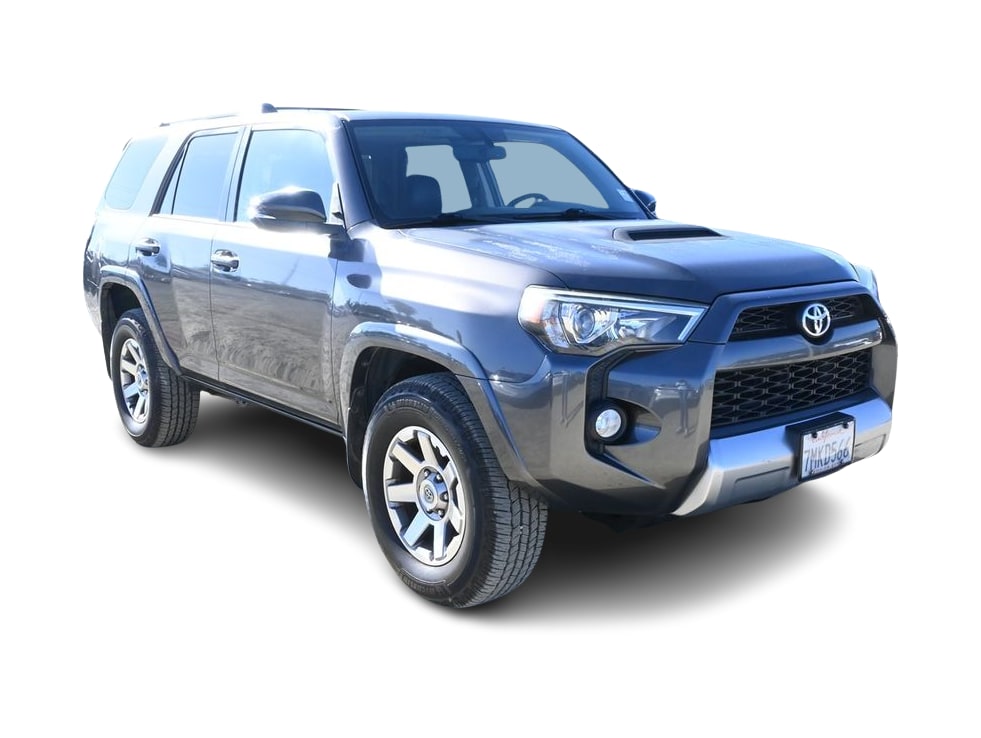 Thumbnail: 2015 Toyota 4Runner - 8