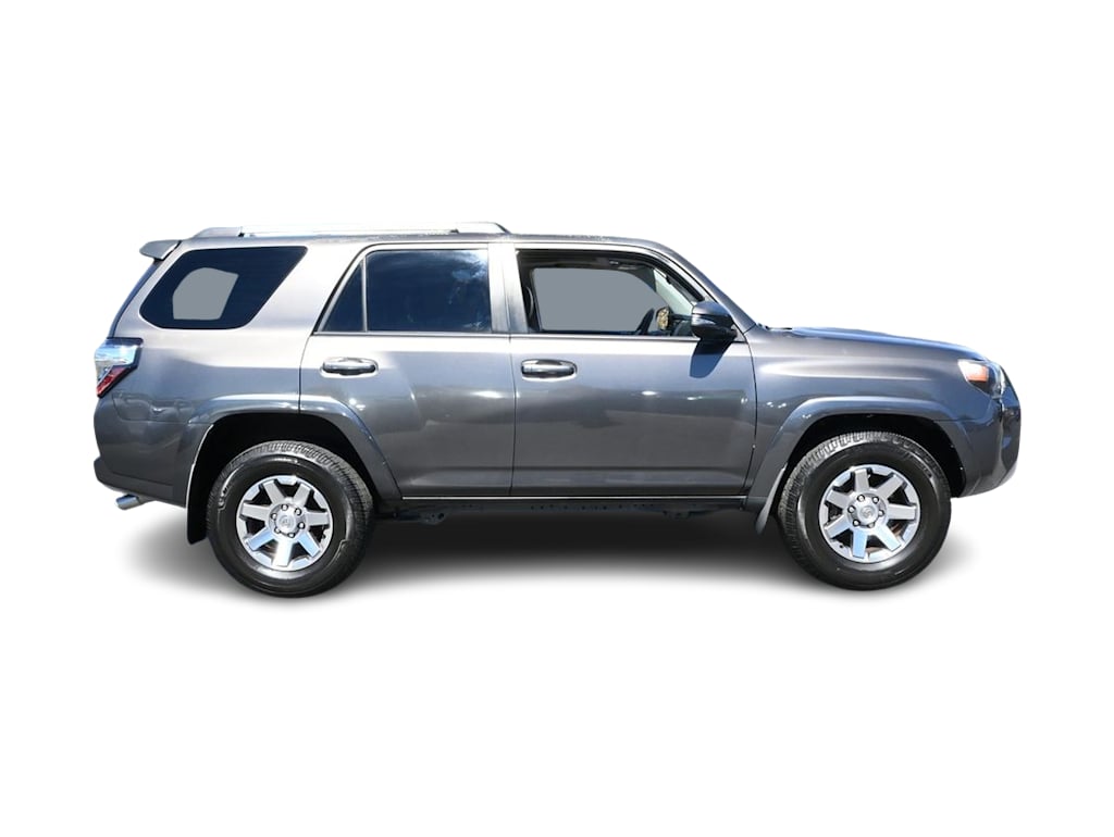 Thumbnail: 2015 Toyota 4Runner - 19