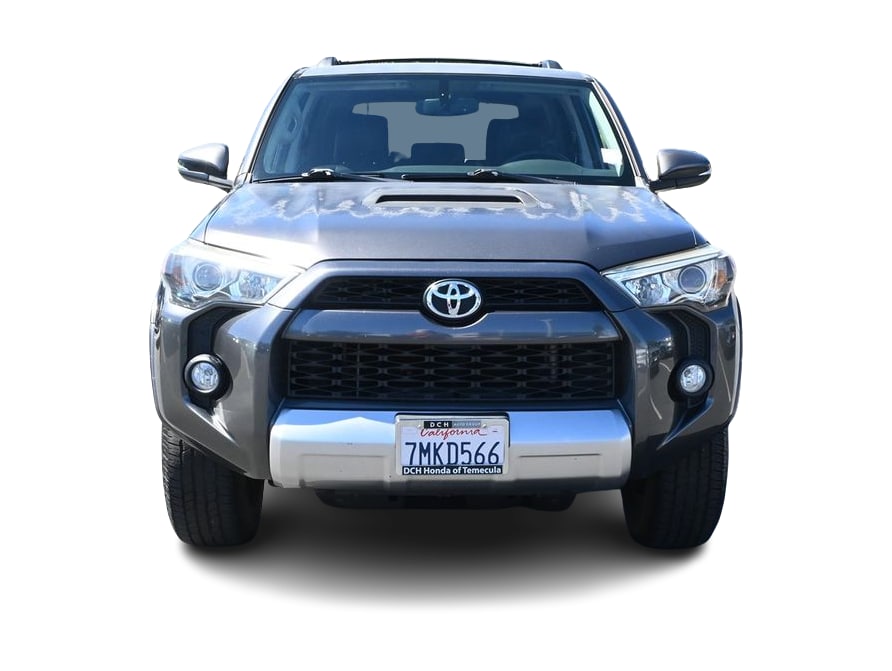 Thumbnail: 2015 Toyota 4Runner - 5
