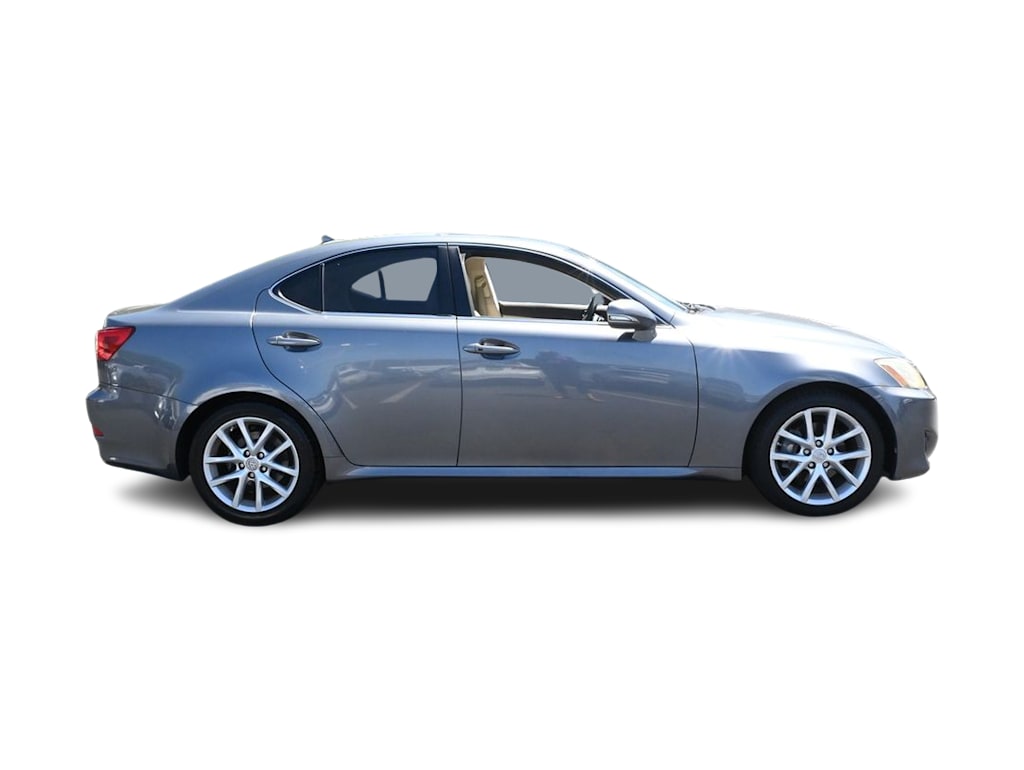 Thumbnail: 2012 Lexus IS - 18
