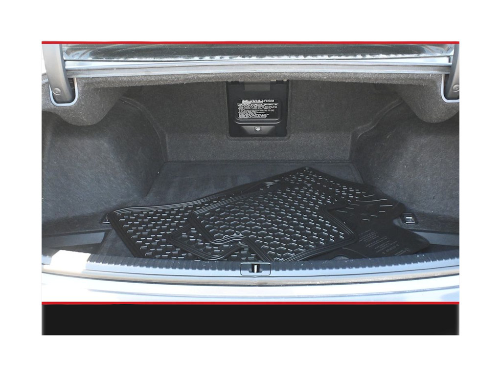 Thumbnail: 2012 Lexus IS - 15