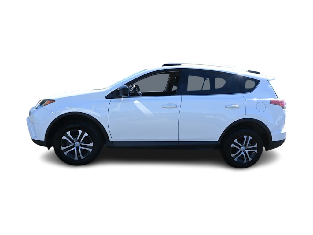 Thumbnail: 2018 Toyota RAV4 - 3