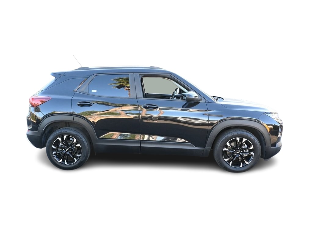 Thumbnail: 2022 Chevrolet TrailBlazer - 17
