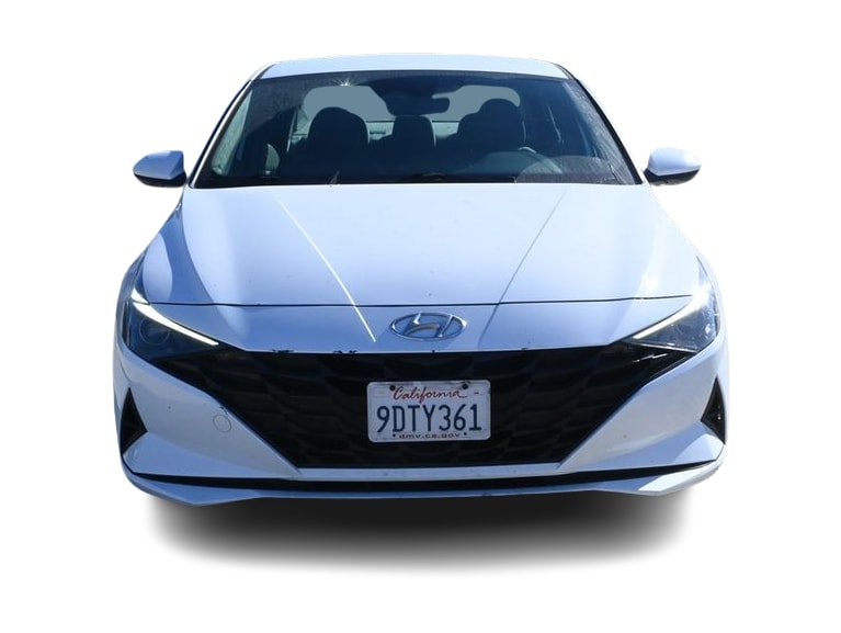 Thumbnail: 2023 Hyundai Elantra - 4