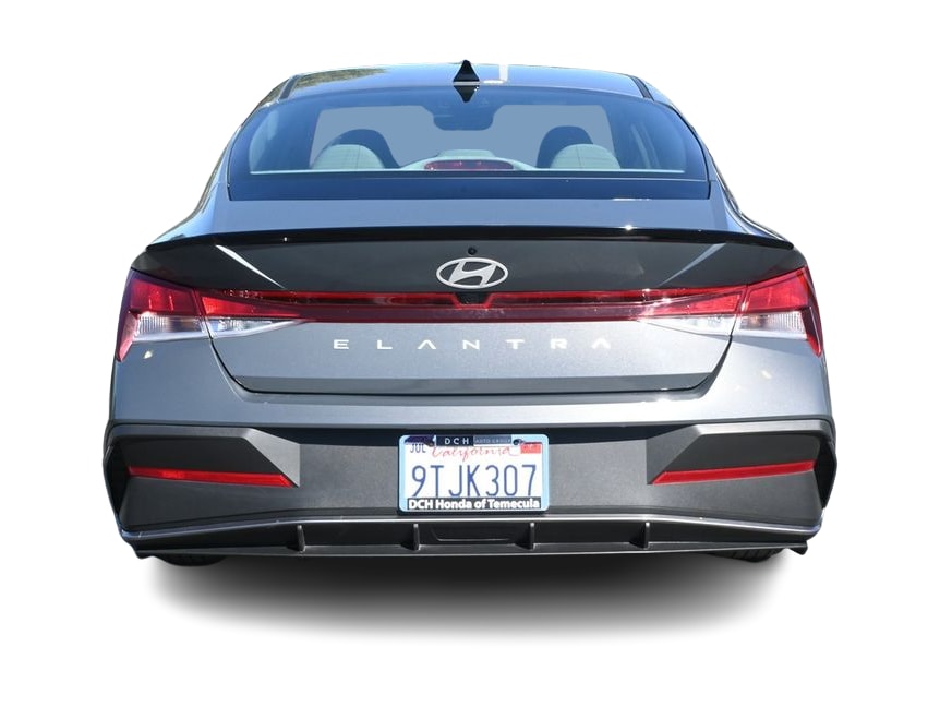Thumbnail: 2025 Hyundai Elantra - 4