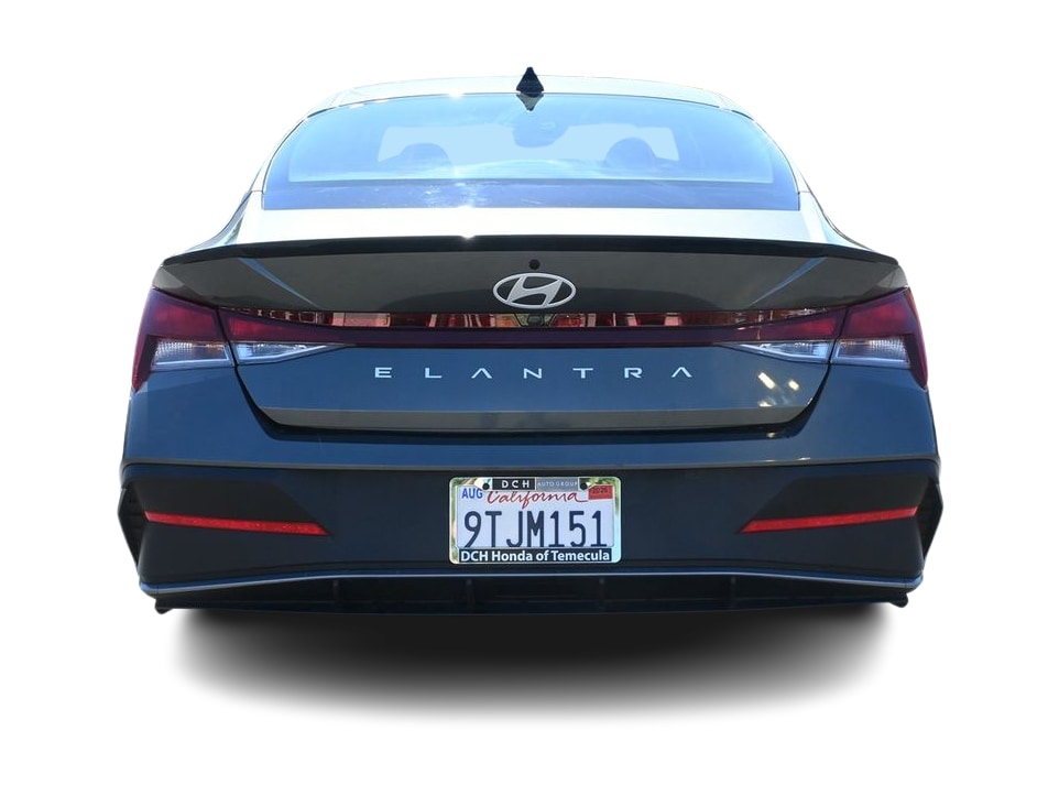 Thumbnail: 2025 Hyundai Elantra - 4