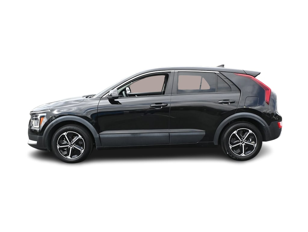 Thumbnail: 2024 Kia Niro - 3