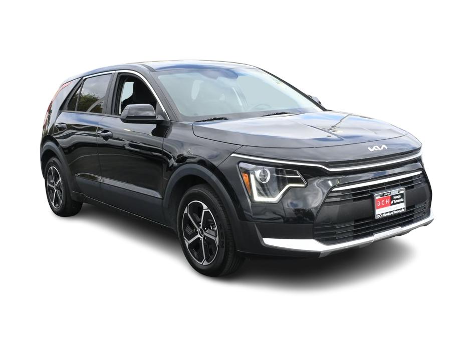 Thumbnail: 2024 Kia Niro - 17