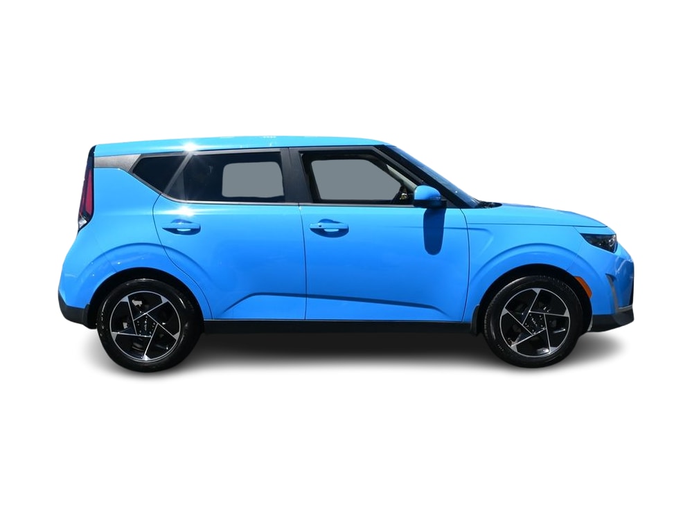 Thumbnail: 2023 Kia Soul - 17
