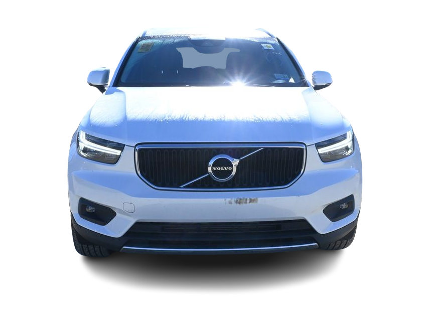 Thumbnail: 2021 Volvo XC40 - 4