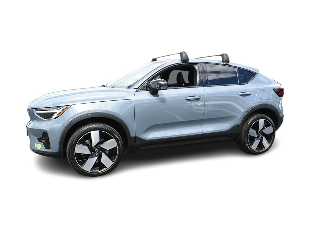 Thumbnail: 2023 Volvo C40 - 3