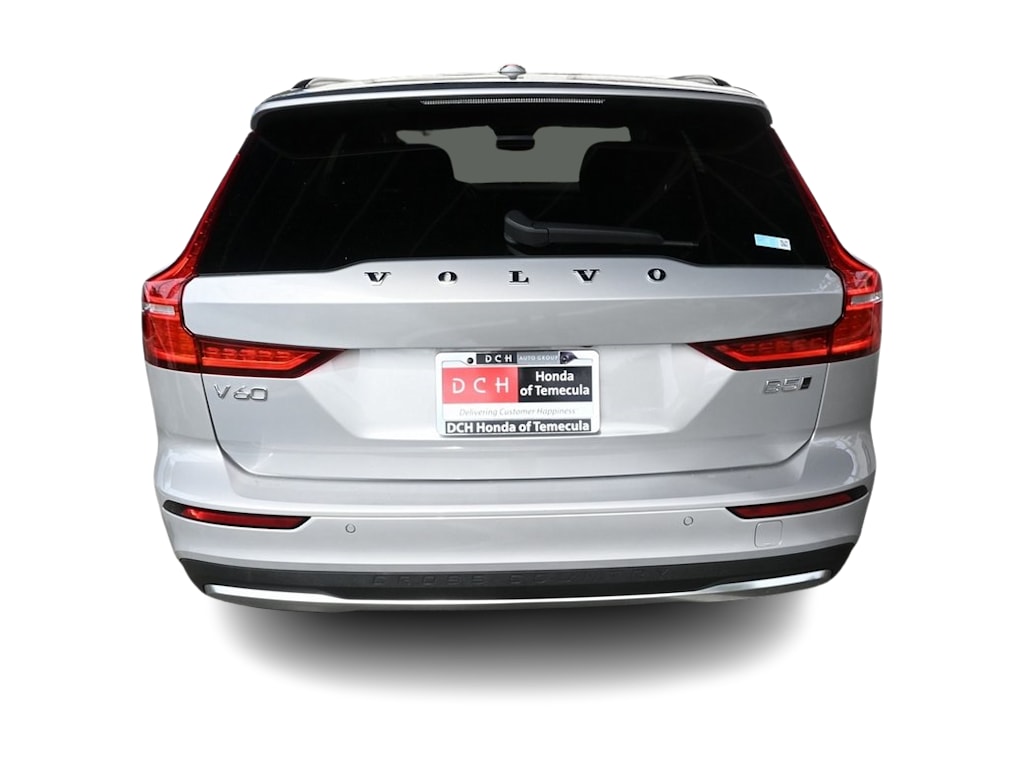 Thumbnail: 2024 Volvo V60 - 4