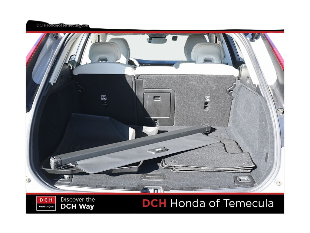 Thumbnail: 2025 Volvo XC60 - 13