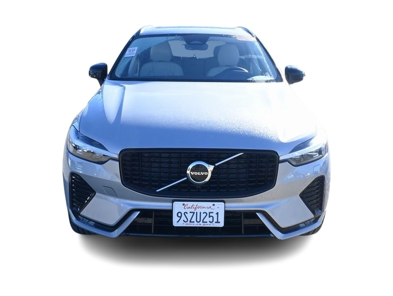 Thumbnail: 2025 Volvo XC60 - 5